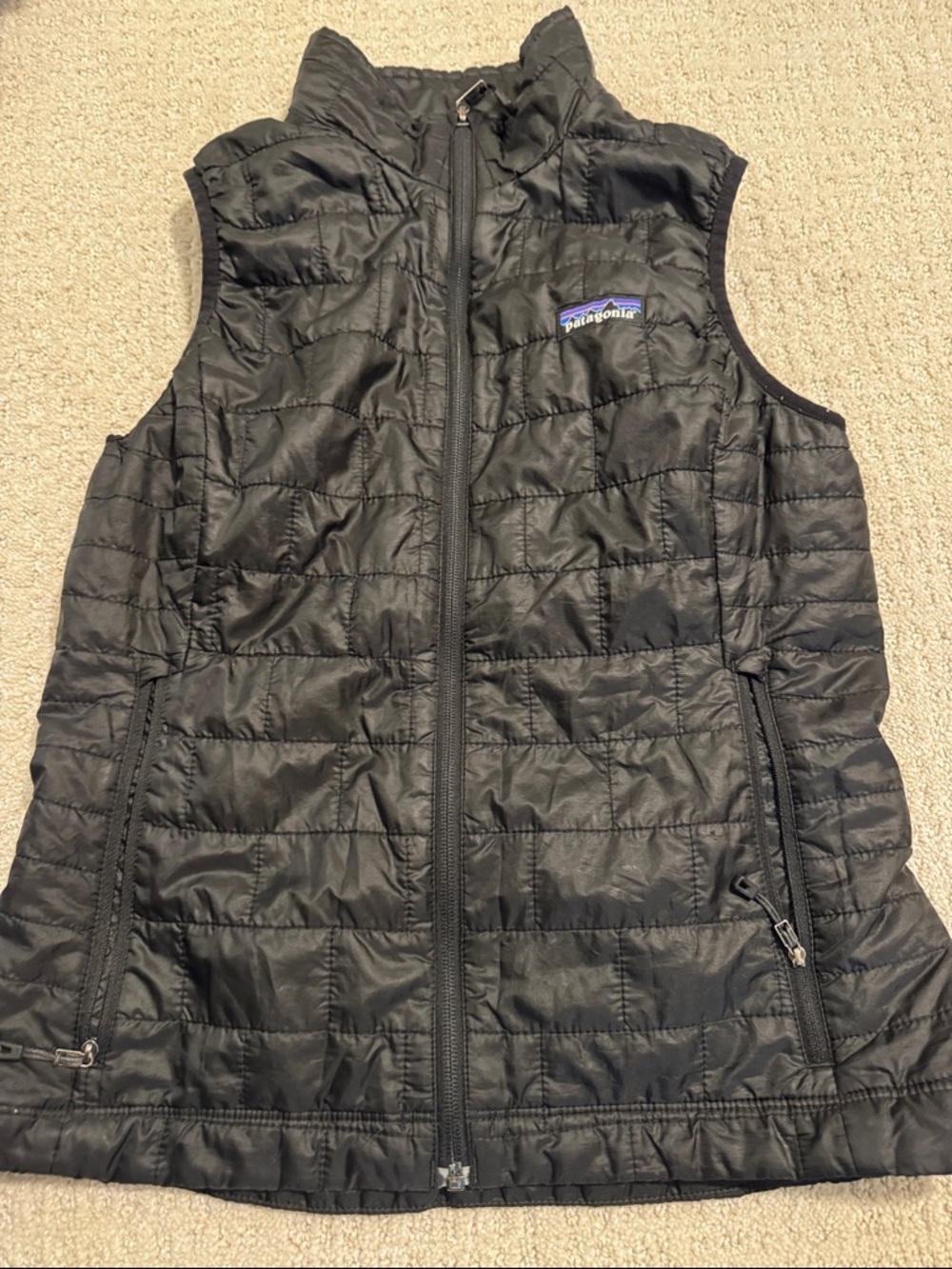 Patagonia Black Quilted Women's Insulated Vest